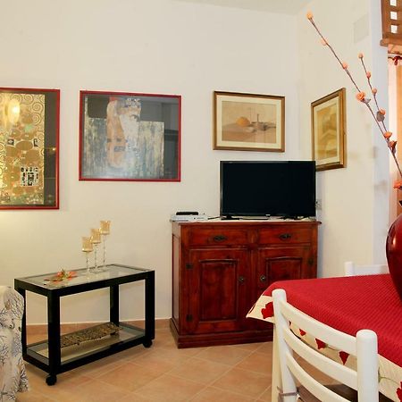 Casa Pireddu Apartment Cala Gonone Exterior foto